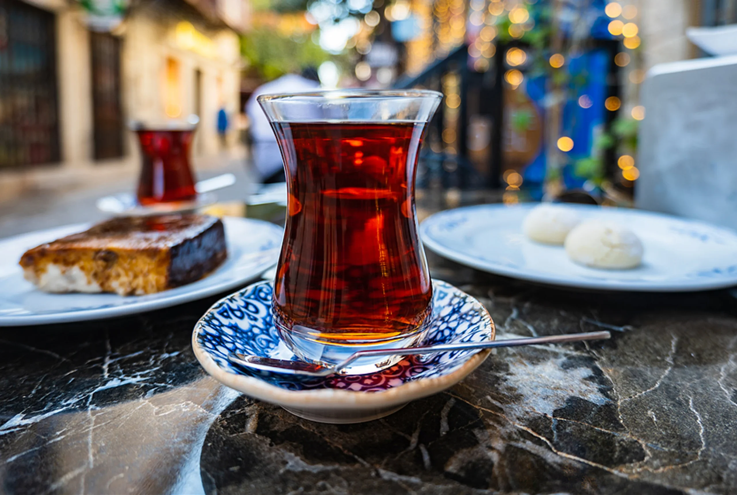  traditional Turkish tea 